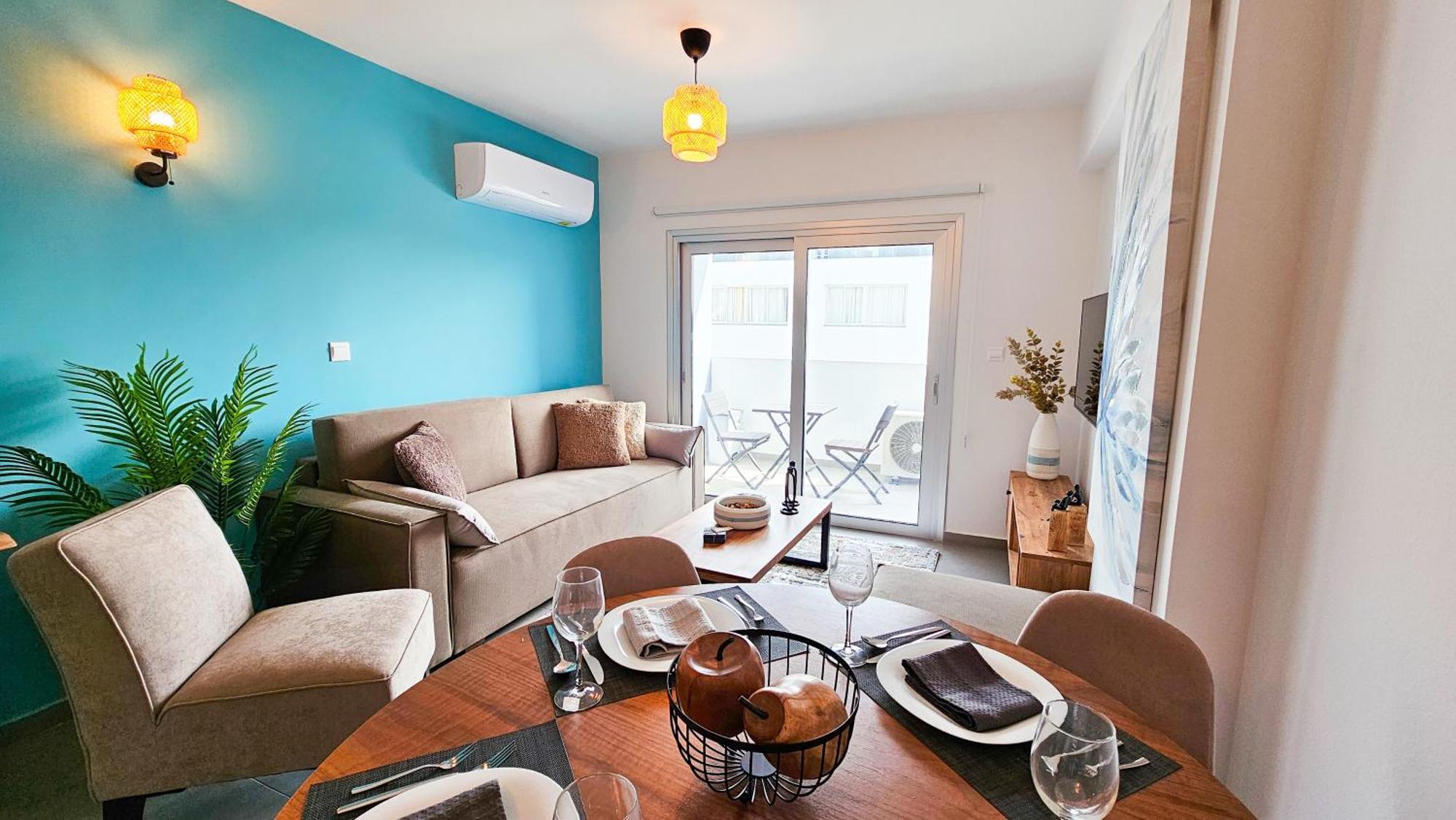 Sealife Citycenter Residences Larnaca Bagian luar foto
