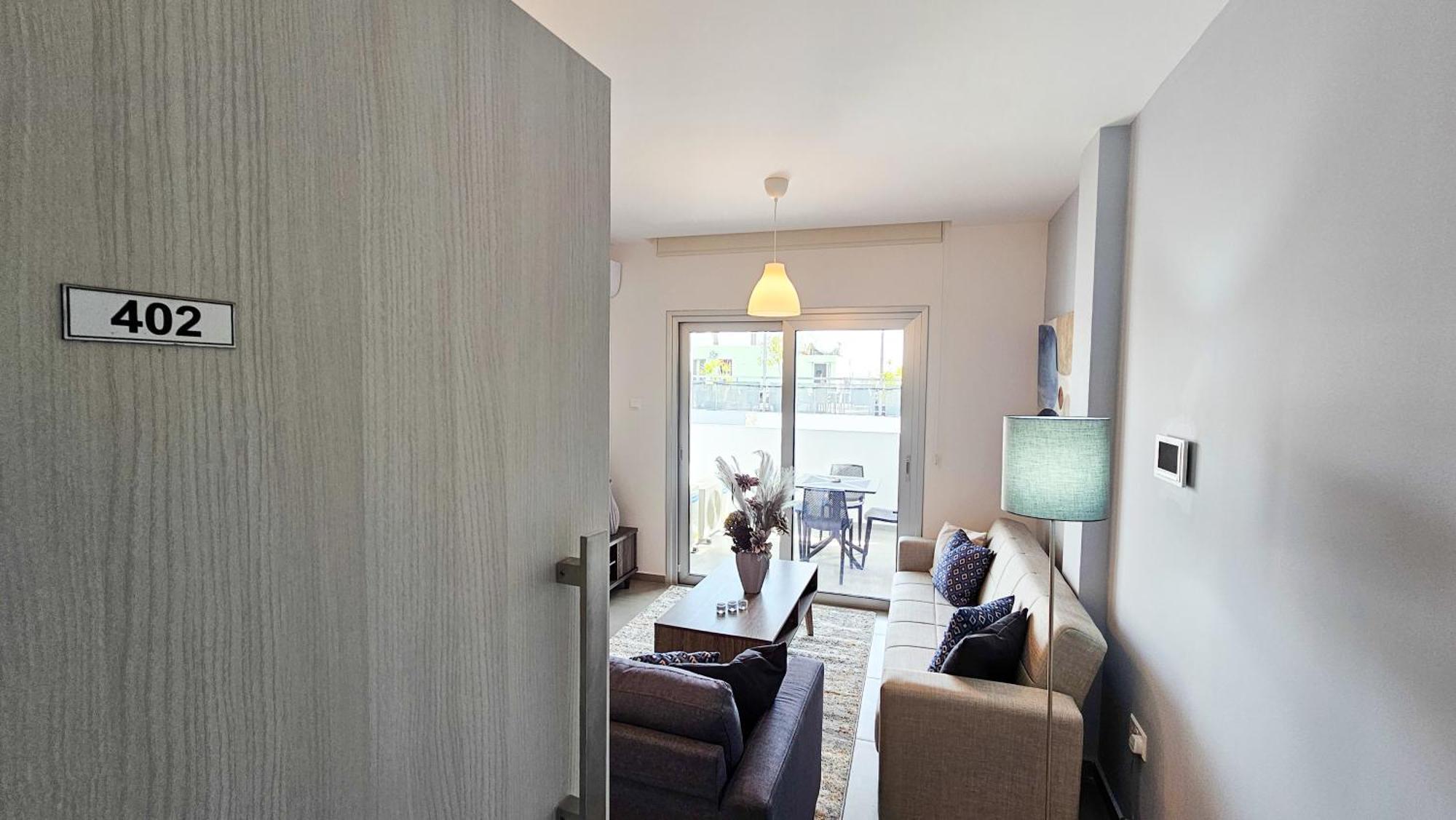 Sealife Citycenter Residences Larnaca Bagian luar foto