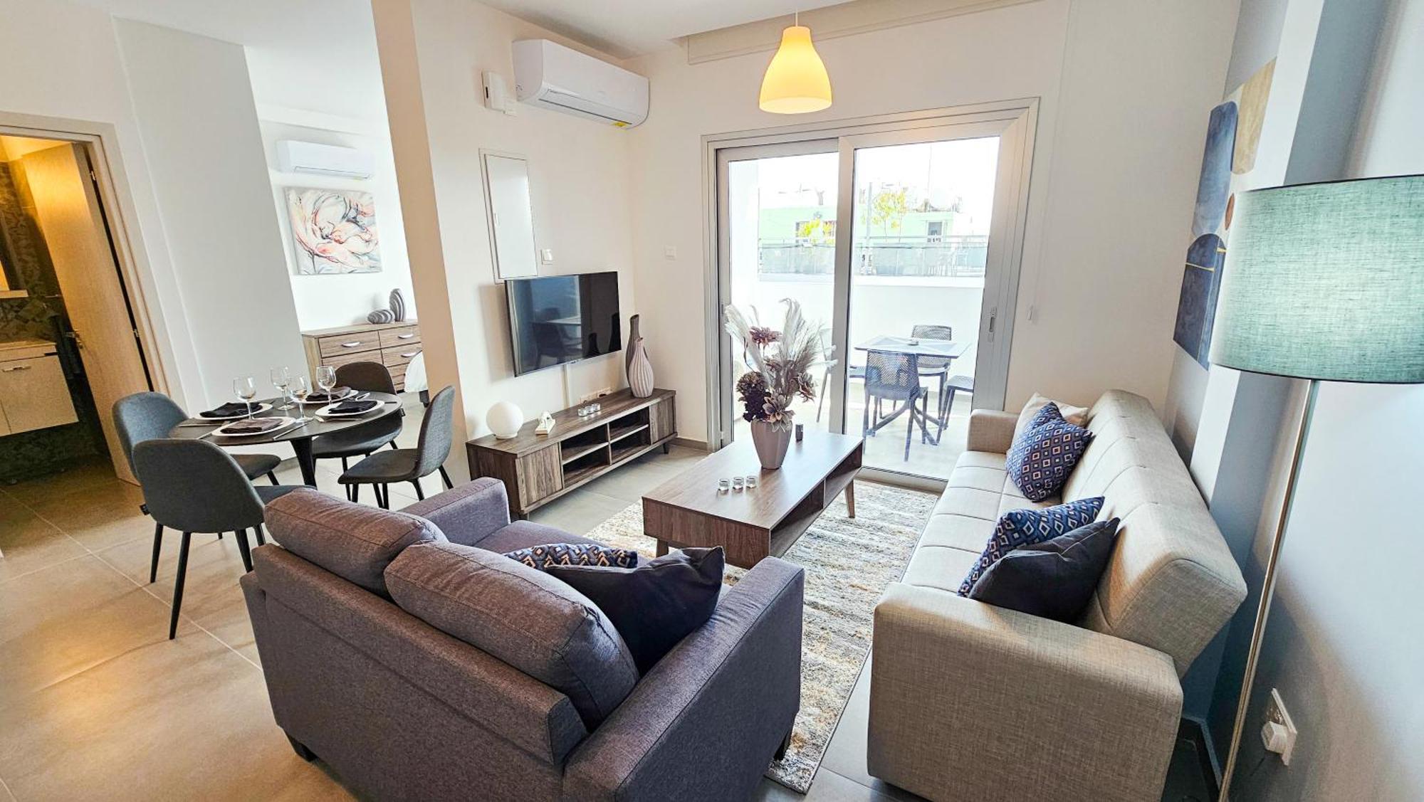 Sealife Citycenter Residences Larnaca Bagian luar foto
