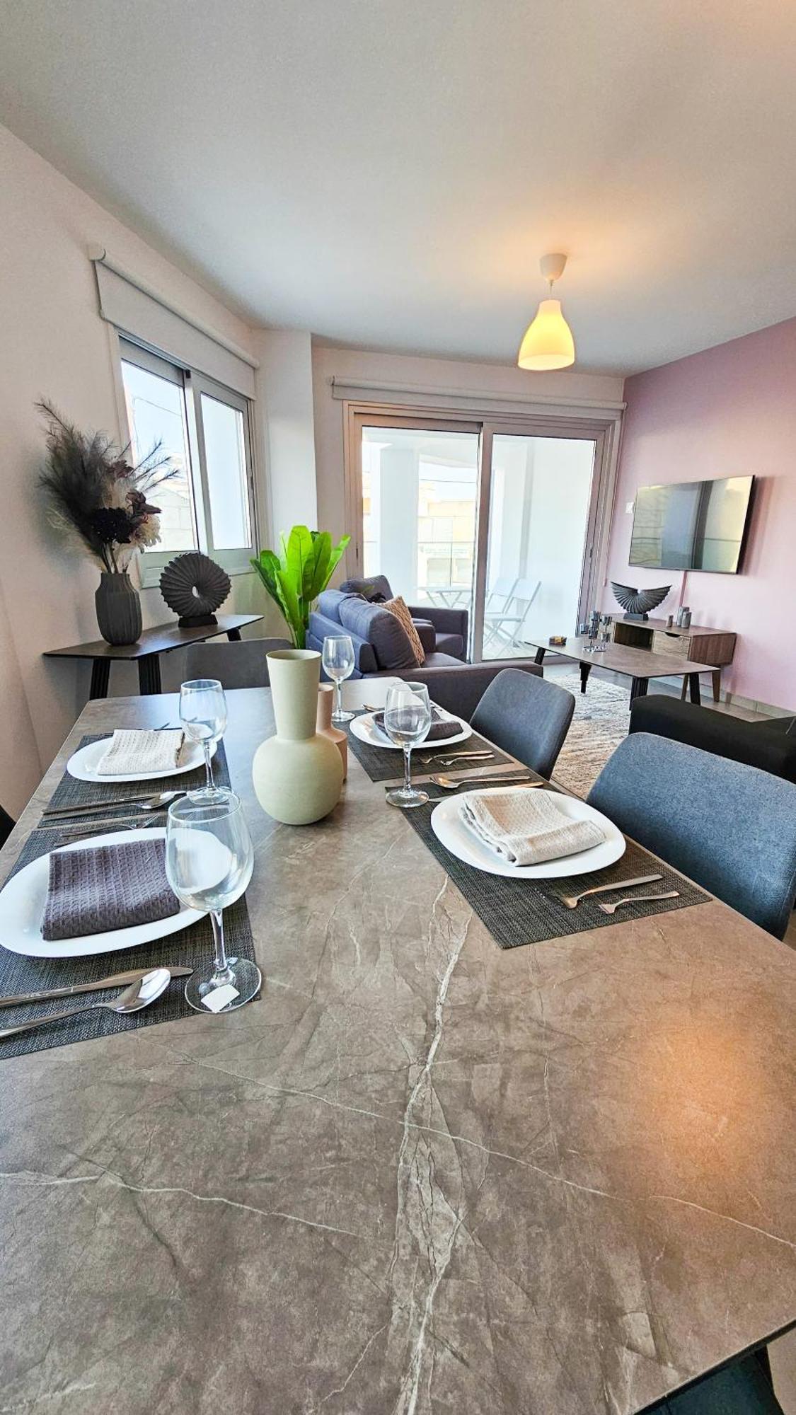 Sealife Citycenter Residences Larnaca Bagian luar foto