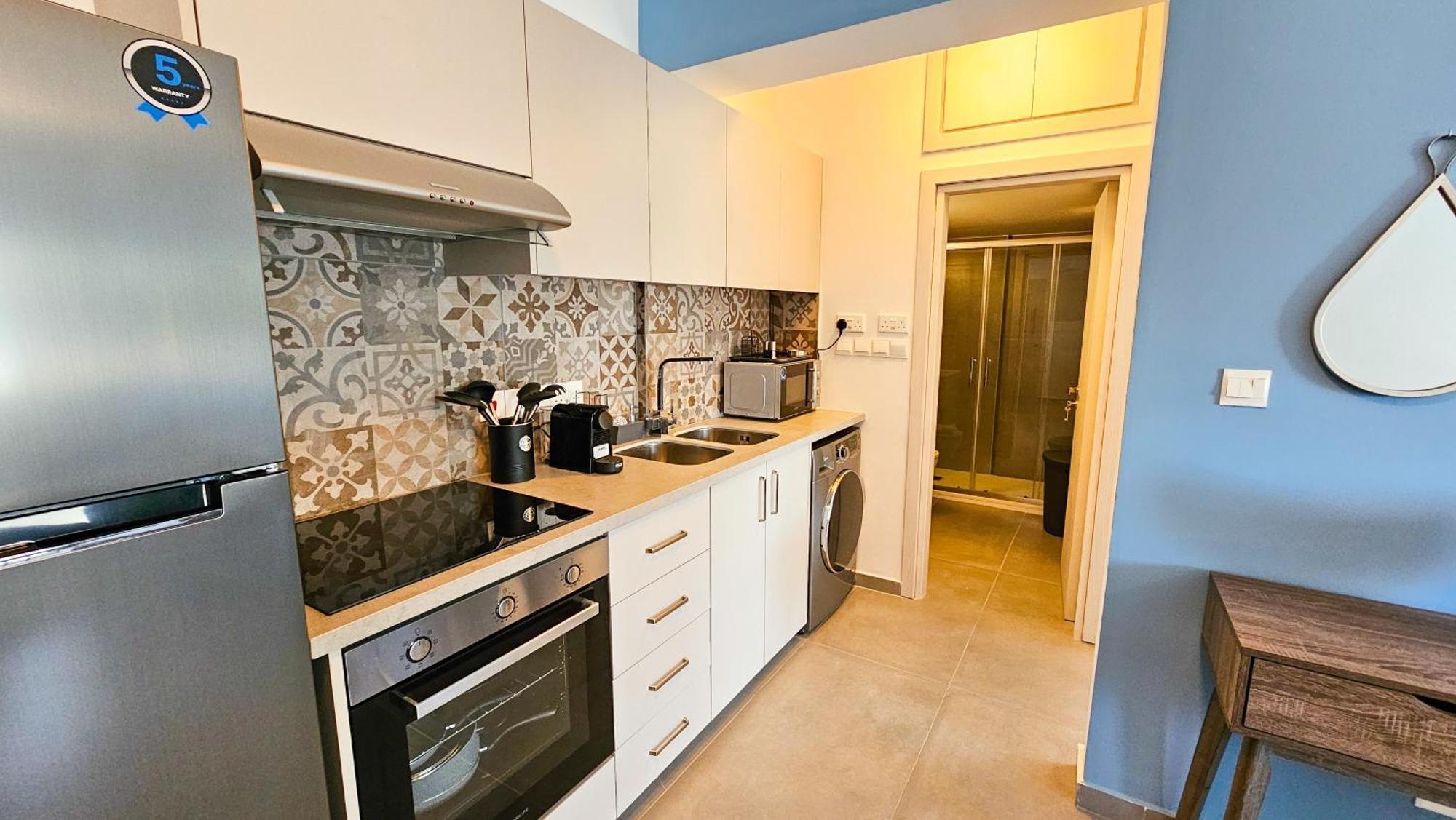 Sealife Citycenter Residences Larnaca Bagian luar foto